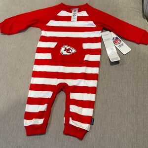 NWT Gerber NFL Baby Footless Coverall, Red and White KC CHIEFS, size 6-9 mos